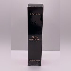 RealHer Dream Without Limits Ceramide Primer in Black